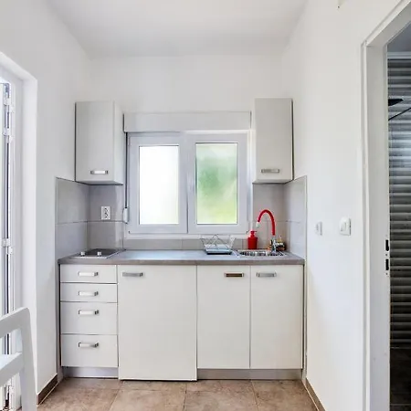 By The Sea - 10268 * Rogoznica (Sibenik-Knin)