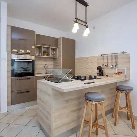 By The Sea - 10268 Rogoznica (Sibenik-Knin)