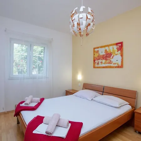 By The Sea - 10268 Apartment