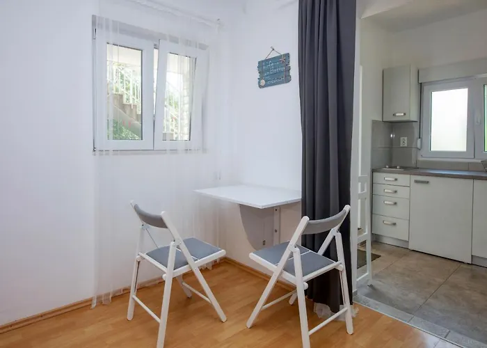 Apartamento By The Sea - 10268 *